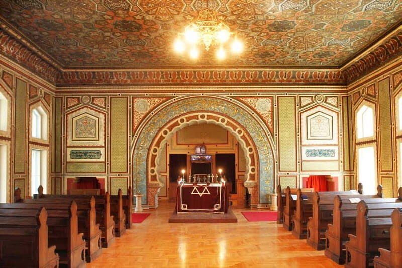 Sarajevo: Eat, Pray, Love Tour - Local Life Experience - FAQs