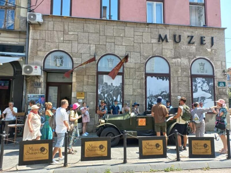 Sarajevo Old Town: Bosnian Coffee, Baklava & Panoramic Views - Key Points