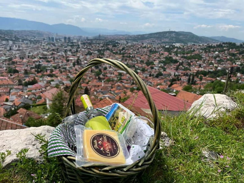 Sarajevo: Sunset Picnic with Wine or Beer and Snacks - Key Points