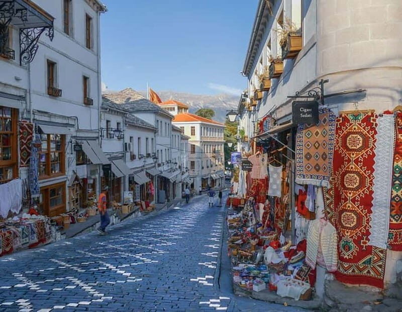 Sarandë: Tour Gjirokaster,Blue Eye & Lekursi Castle - Key Points