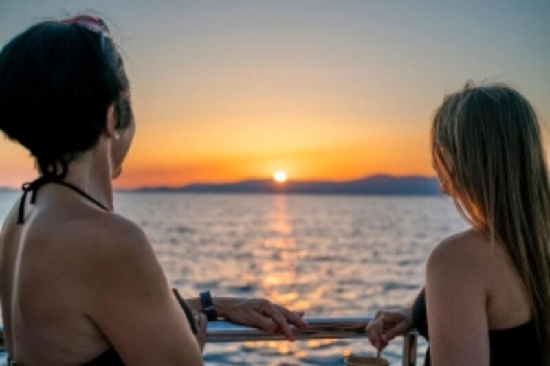 S'Arenal: Sunset Catamaran Cruise with BBQ - An Honest Look at the Experience