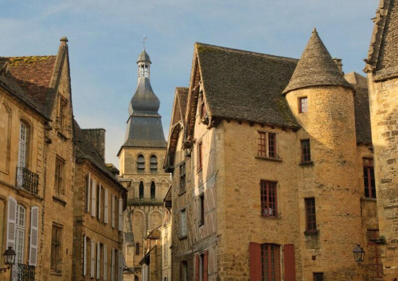 Sarlat Gourmet Tour & Market Visit with Tastings - Key Points