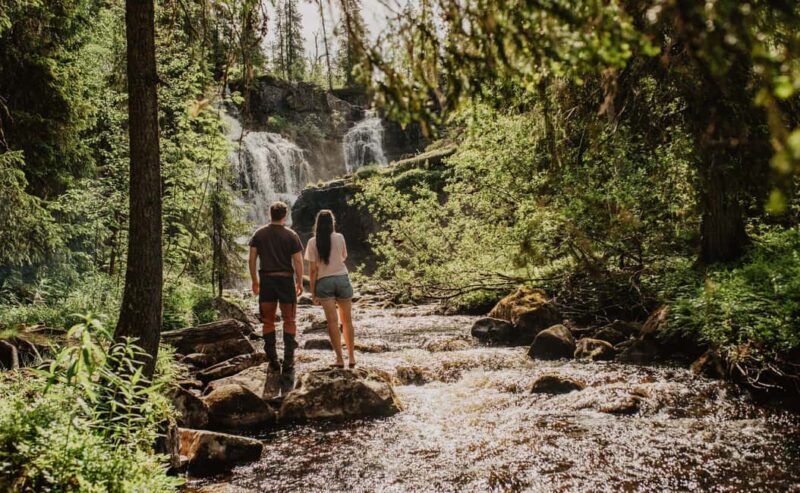 Särna: Brudslöjan Waterfalls Guided Hike with Lunch - The Lunch and Refreshing Breaks