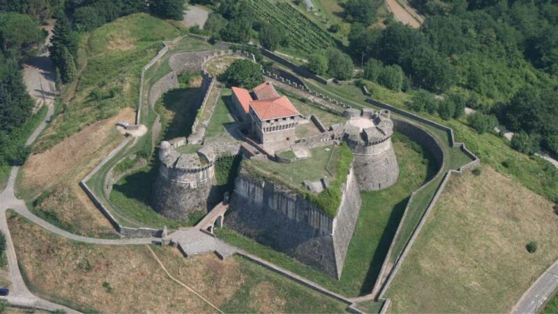 Sarzana: pesto experience at Sarzanello Fortress - FAQs