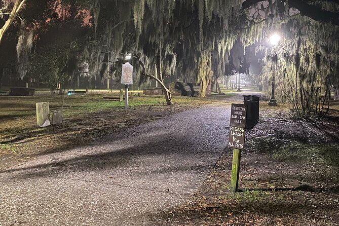 Savannah Ghost Tour for Adults ALL Alcoholic Drinks Included - Final Thoughts
