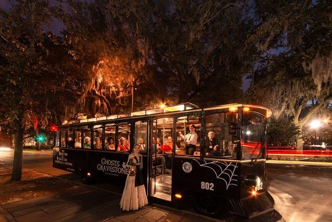 Savannah Ghosts & Gravestones Trolley Tour - Key Points