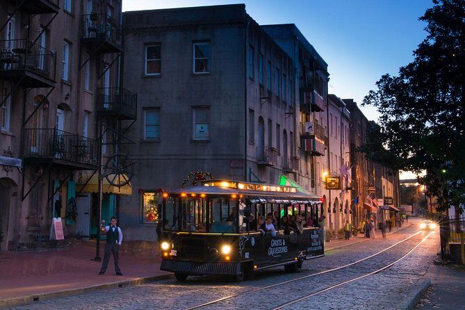 Savannah Ghosts & Gravestones Trolley Tour - FAQs