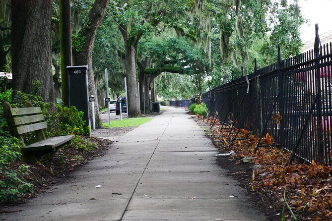 Savannah History Walking Tour - Who Should Consider This Tour?