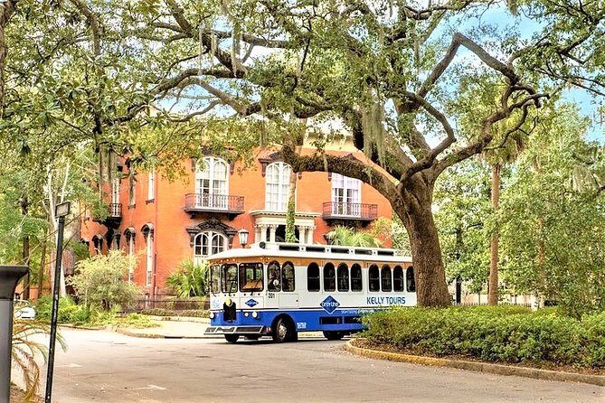 Savannah Land & Sea Combo: City Sightseeing Trolley Tour with Riverboat Cruise - Why This Tour Works