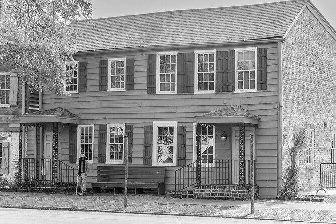 Savannah Photography Tour led by a Local Photographer - Exploring the Savannah Photography Tour: What You Can Expect