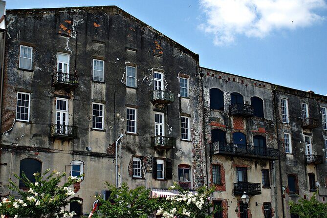 Savannah Scavenger Hunt Walking Tour and Game - What to Expect on the Tour