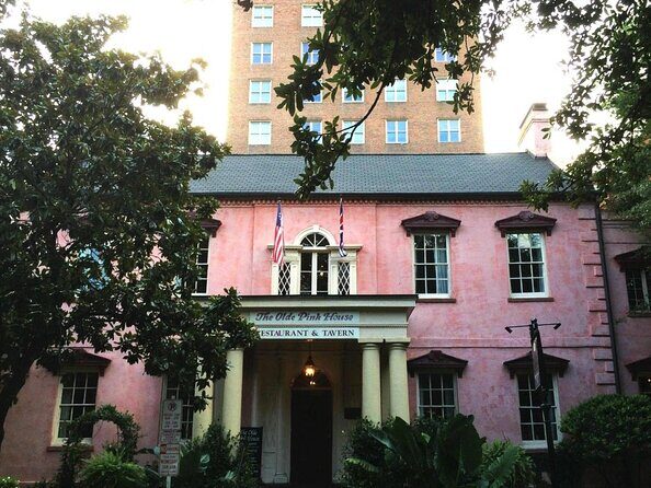 Savannah Strangled not Stirred Pub Crawl - Key Points