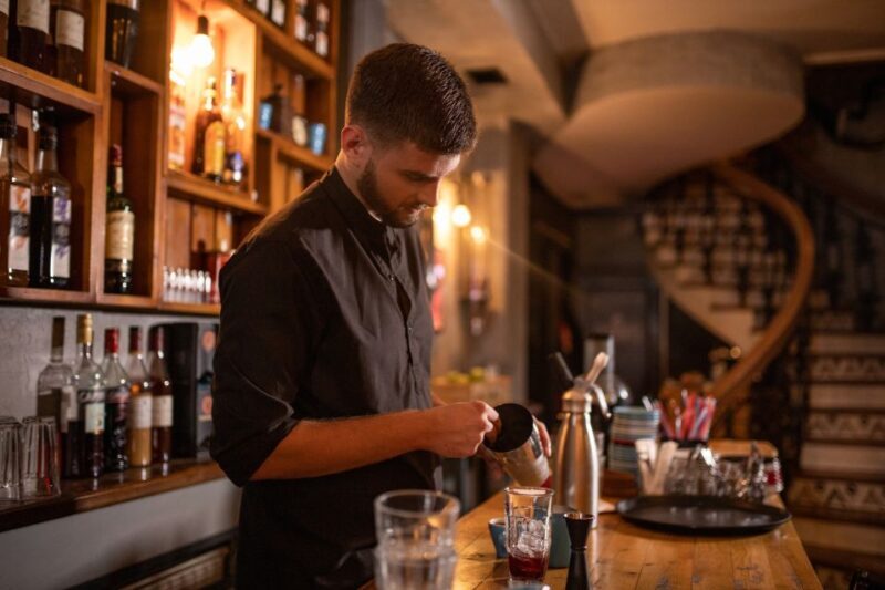 Savannah: True Crime Pub Crawl - The Realities: Pros and Cons