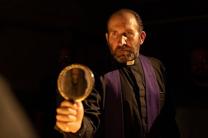 Savannah's Local Lore Ghost Tour - The Experience: What You Can Expect