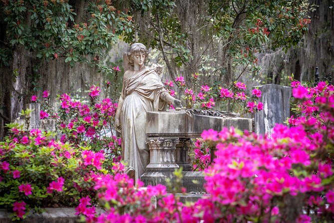 Savannahs Silent Stories: Private 7 Cemetery Tour - An In-Depth Look at Savannah’s Silent Stories Private Cemetery Tour