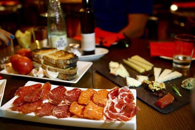 Savor Spain: Food, Wine, History & Culture Small Group Tour in Old Barcelona - How the Experience Comes to Life