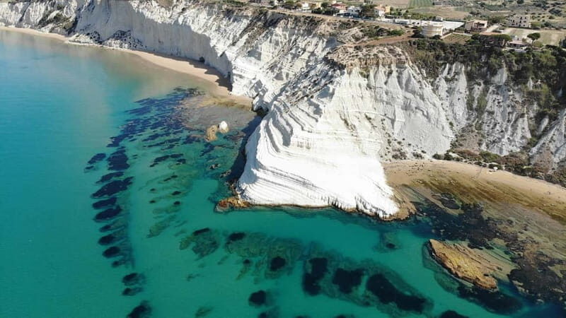 SCALA DEI TURCHI in KAYAK - Avventura in mare con istruttore - What Makes the Water & Scenery Special?