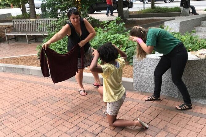 Scavenger Hunt Adventure in Carlsbad by Wacky Walks - Key Points