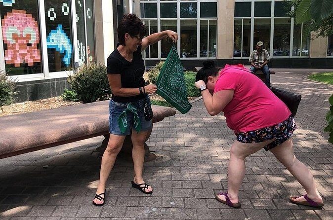 Scavenger Hunt Adventure in Scottsdale by Operation City Quest - The Nuts and Bolts: How the Tour Works