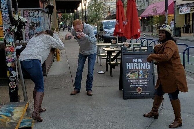 Scavenger Hunt Adventure in Toronto by 3Quest Challenge - An In-Depth Look at the Toronto Scavenger Hunt