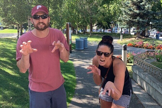 Scavenger Hunt Adventure in Williamsburg by Zombie Scavengers - Key Points