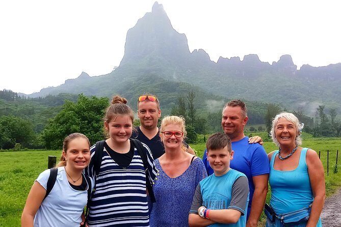 Scenic Shopping Tour from cruise ship - Recommended for: