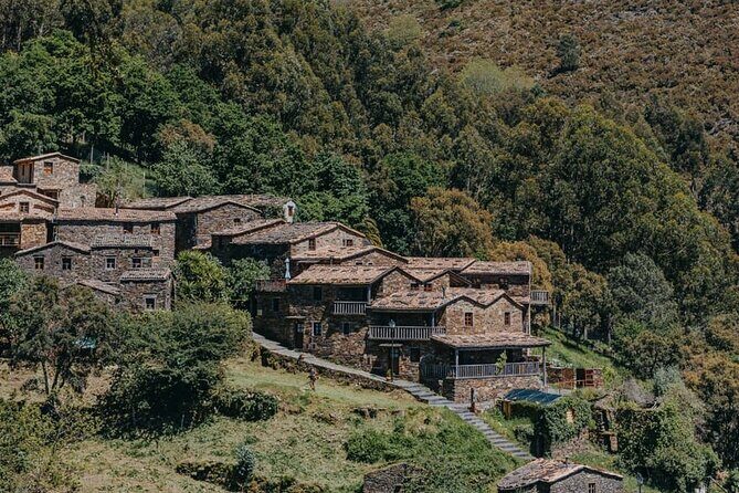 Schist Villages and Medieval Castles Tour - Key Points