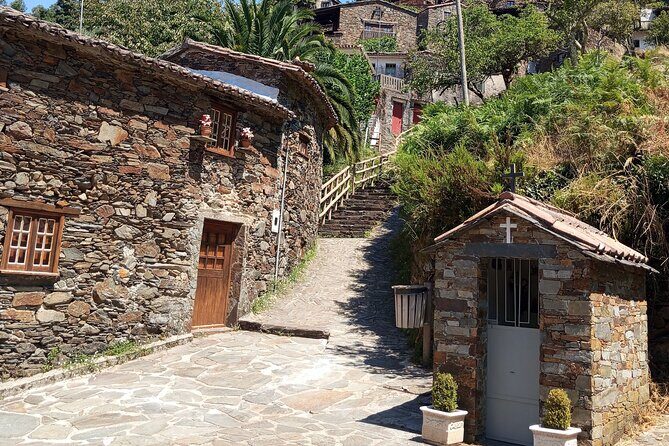 Schist Villages and Medieval Castles Tour - Who Is This Tour Best For?