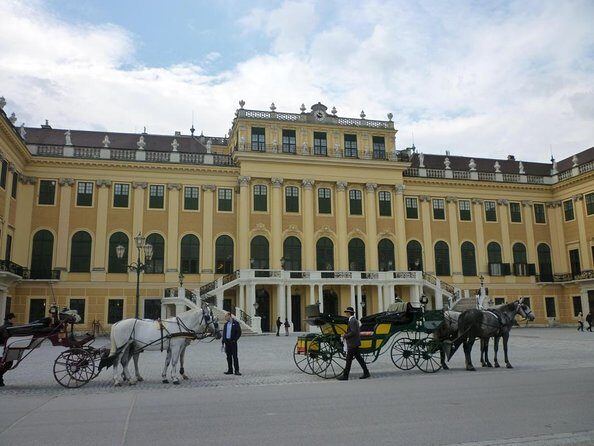 Schönbrunn Palace Vienna Ticket with 2-course lunch - Key Points