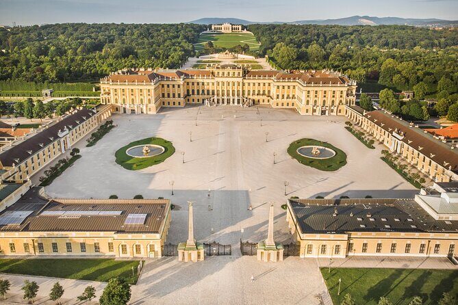Schönbrunn Palace Vienna Ticket with 2-course lunch - The Meal Experience: Pros and Cons
