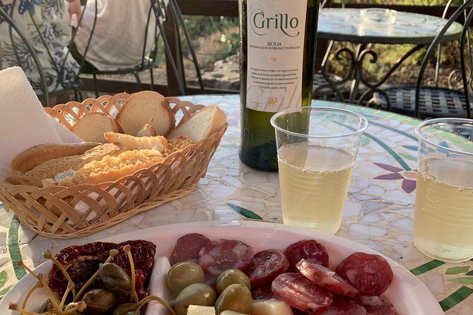 Sciara del Fuoco from the sea with an aperitivo to Ginostra, boat tour - The Experience in Detail