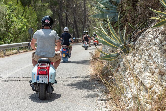 Scooter and Motorbike Rental to Explore Mallorca - FAQs