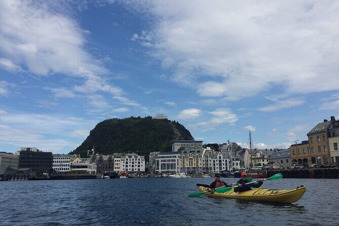 Sea Kayaking In Ålesund - Group Size and Atmosphere