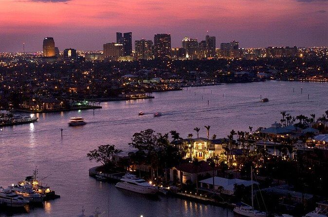 Sea Rocket Intracoastal Holiday Lights Cruise in Fort Lauderdale - Practical Details and Tips