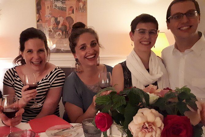 Seasonal French Lunch and Small-group Tour of Montmartre - Exploring Montmartre: A Walking Tour That Feels Personal