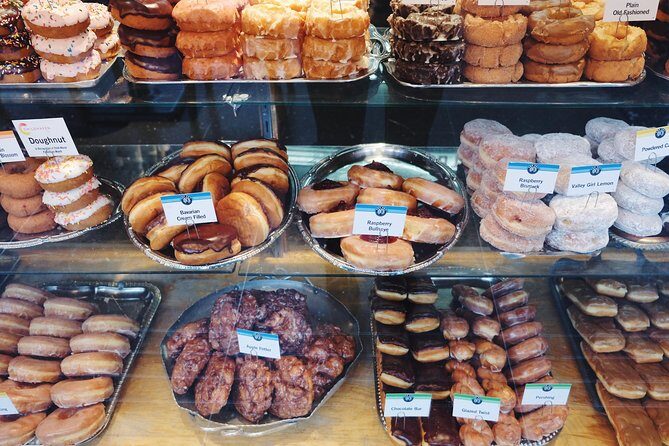 Seattle Delicious Donut Adventure & Walking Food Tour - The Itinerary Breakdown: What to Expect at Each Stop