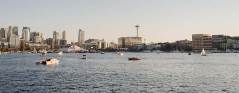 Seattle: Dinner Cruise Experience - Key Points