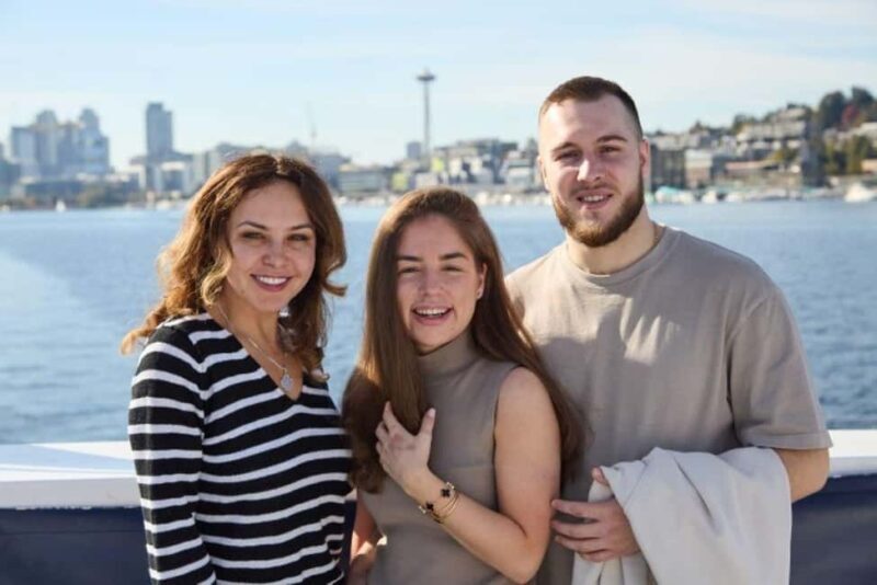 Seattle: Mimosa Brunch Cruise - What to Expect from the Seattle Mimosa Brunch Cruise