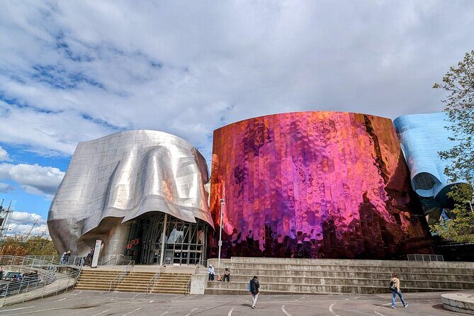 Seattle Scavenger Hunt Walking Tour and Game - An In-depth Look at What to Expect