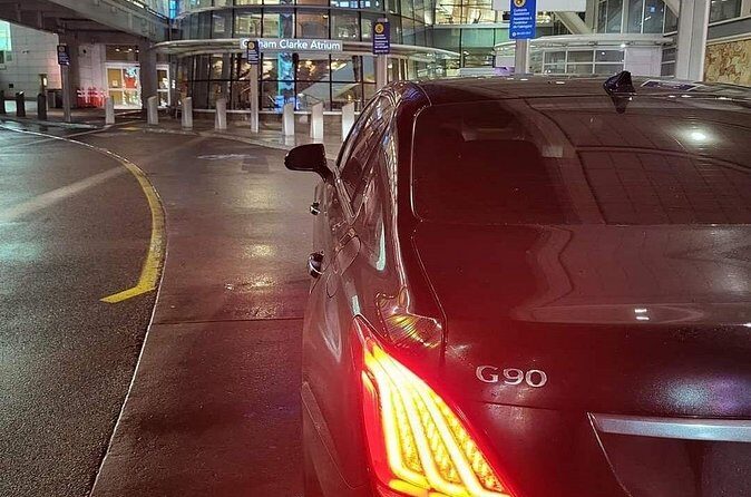 Seattle To/From Canada Rides & Airport Transfers - The Experience Provider