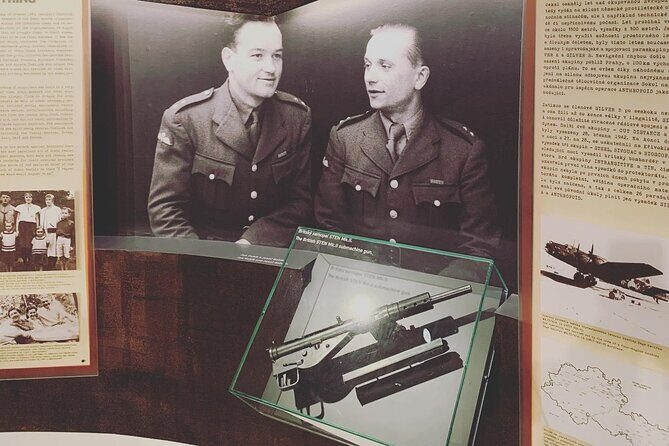 Second World War & Communism (Tip-based 3 hour tour) - Frequently Asked Questions