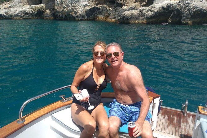 Secret Gem Tour of the Amalfi Coast by car + boat - Frequently Asked Questions