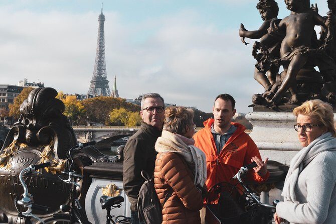 Secret Paris Tour on a dutch bike - Why You Might Like This Tour