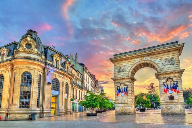 Secrets of Dijon: Explore the City with Clues and Stories - An In-Depth Look at the Experience