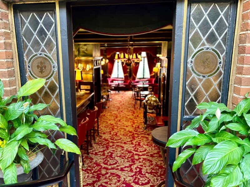 Secrets of London Covent Garden & Rules Restaurant Tour - Overall Impressions and Who Is It For?