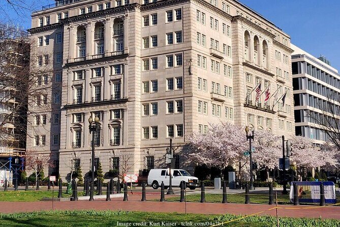 Secrets & Scandals: Washington DC Private Half-Day Walking Tour - What You’ll See and Learn