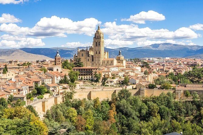 Segovia, Avila & Toledo: Small Group Guided Tour from Madrid - Diving Into the Itinerary: What You Can Expect