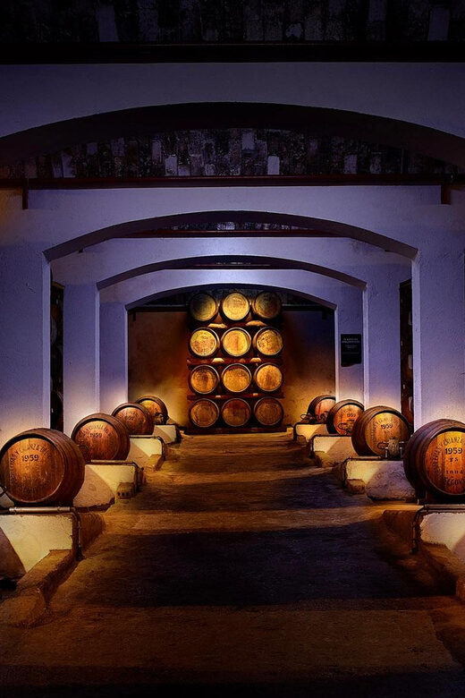 Segovia: Guided tour of the DYC Distillery with whiskey tasting - FAQ