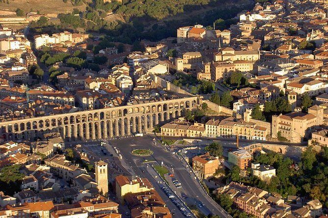 Segovia Private 5 hours Tour from Madrid with Hotel Pick up - Key Points