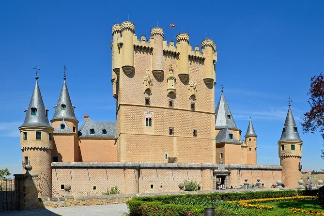 Segovia Private 5 hours Tour from Madrid with Hotel Pick up - What People Are Saying